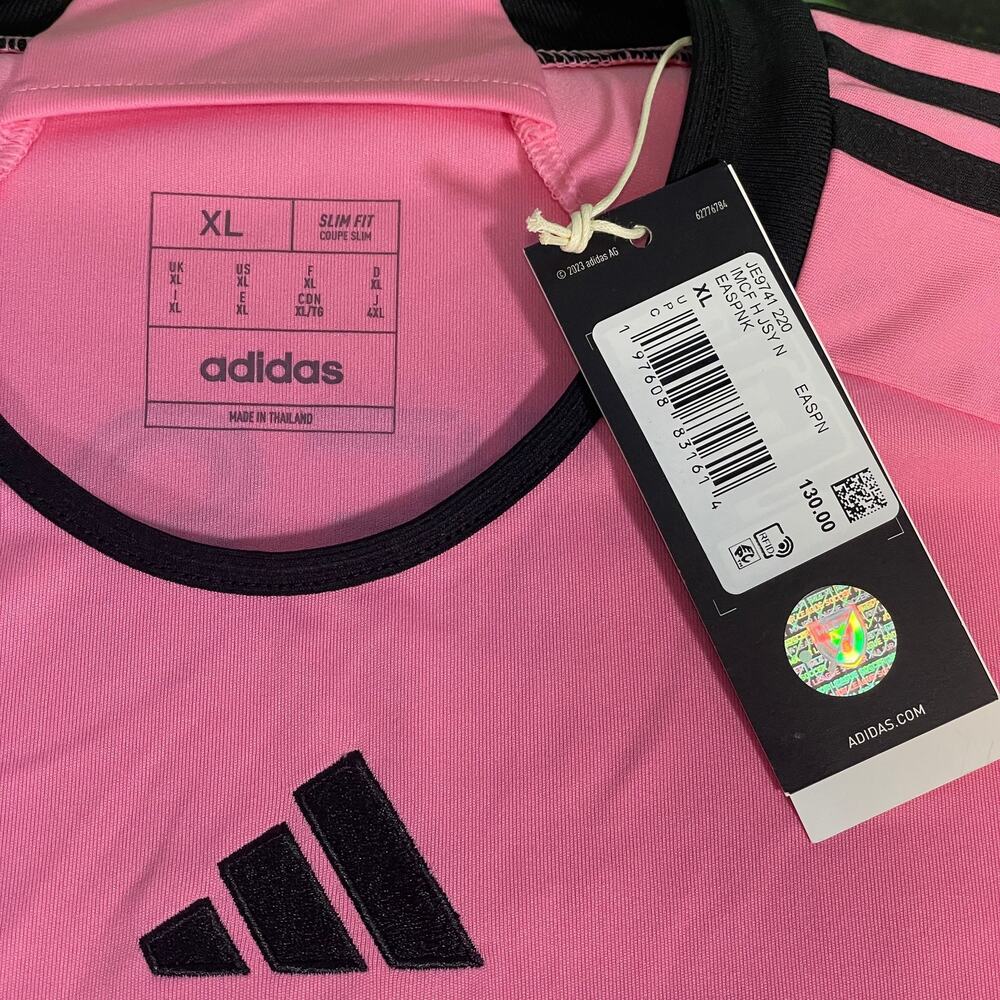 Lionel Messi Inter Miami FC Adidas Jersey - Picture 4 of 6